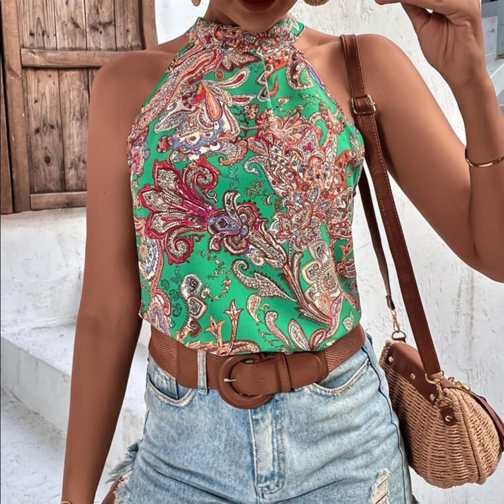 Boho floral paisley print halter top - Picture 2 of 6